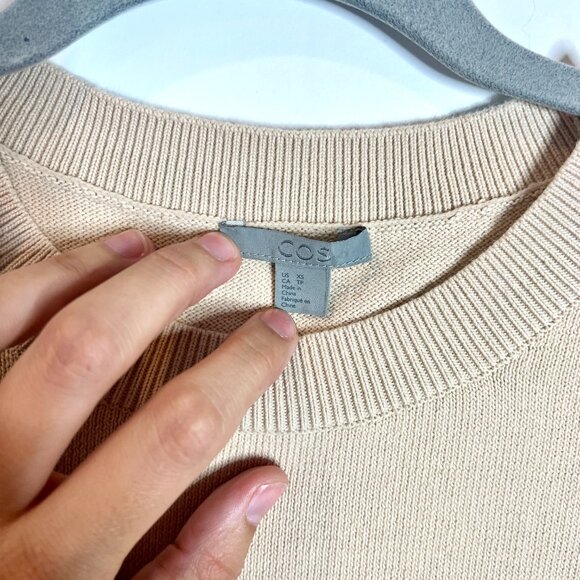 COS Oatmeal Mock Layered Crew Neck Sweater Ruffle Hem Academia Preppy Size XS - Picture 2 of 4